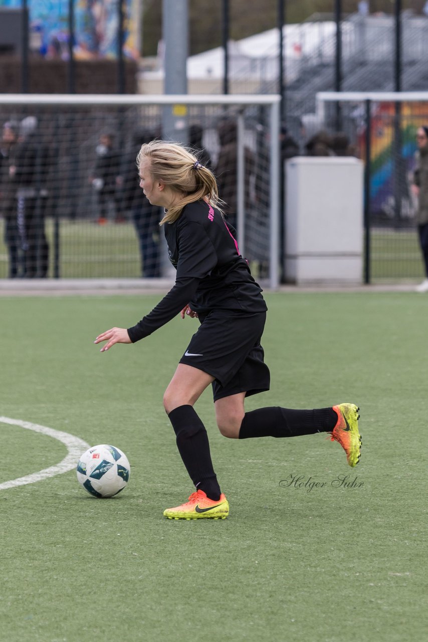 Bild 123 - B-Juniorinnen St.Pauli - C-Juniorinnen SV Steinhorst : Ergebnis: 1:2